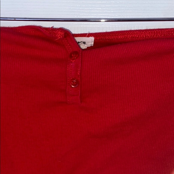 Garage Off the Shoulder Top - Picture 2 of 4